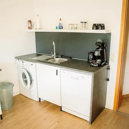 Wohnen Im Gruenen, Privatsauna, Stadtnah, Ruheoase * Koblenc
